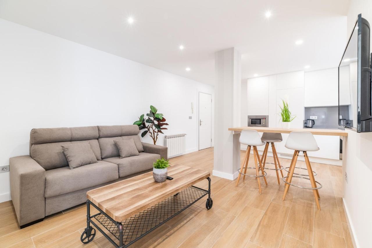 Trendy And Bright Apartment Granada Luaran gambar